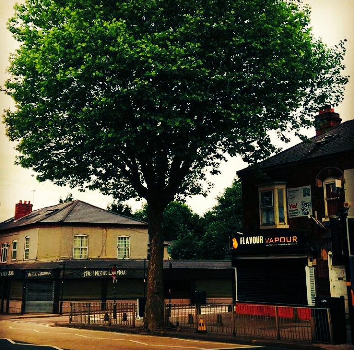 FVBham's tweet photo. Im the shade... #fvbham #vapesafe #vapewithus #flavourvapour #birminghamuk #sellyoak #birminghamvapers #vapelife https://t.co/P5mQ8jHEPA