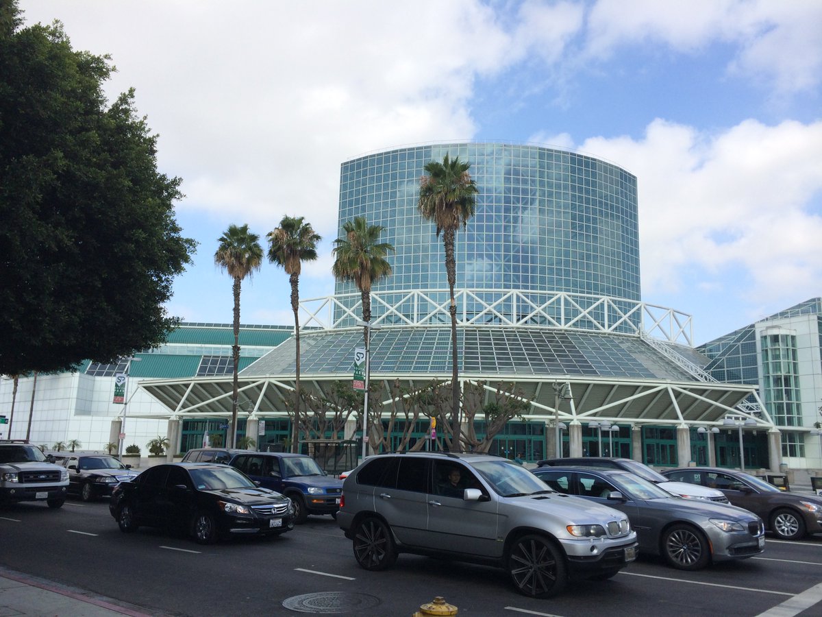 lasocialdist's tweet photo. What's in store for the @ConventionLA redesign in #SouthParkLA? See the latest: https://t.co/dCd6thWUNf https://t.co/IXK8t0OO6B
