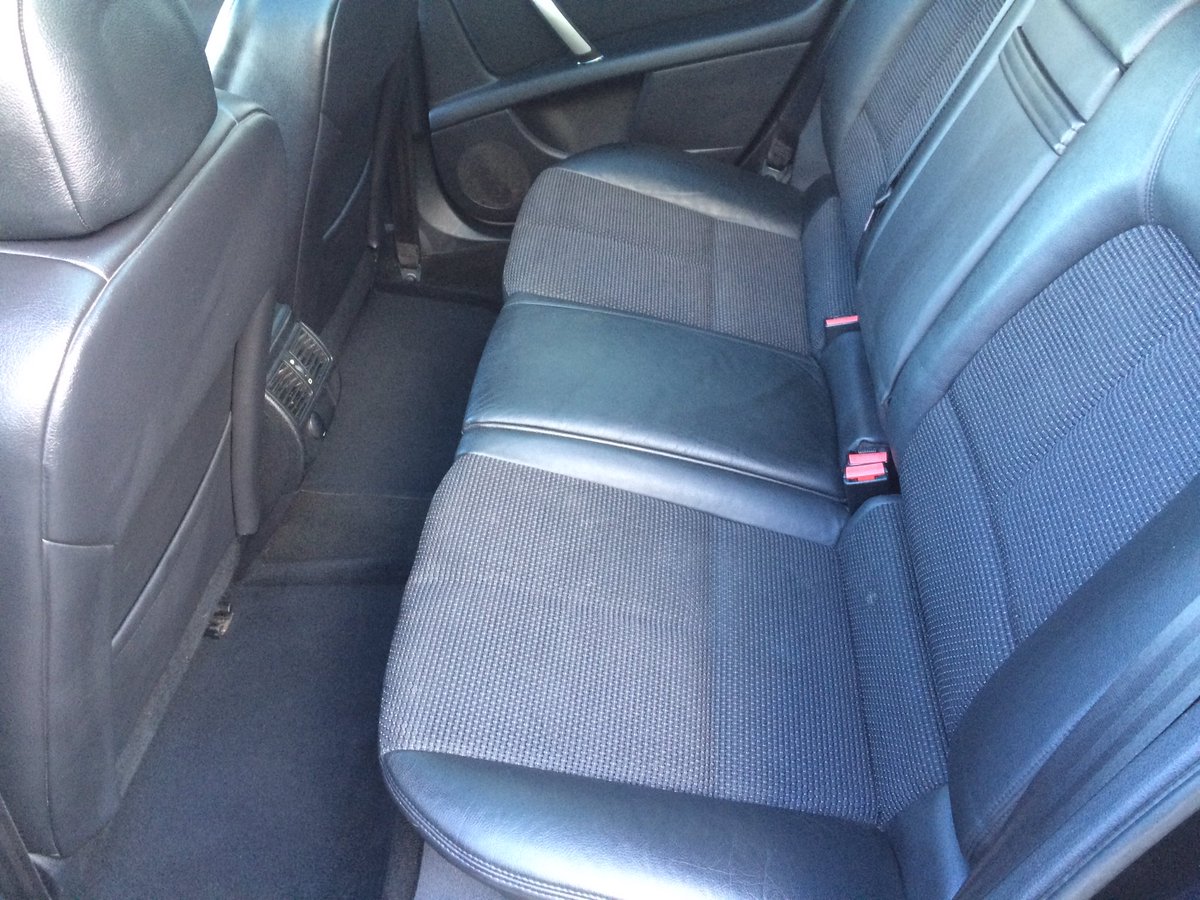 ValetingAuto's tweet image. Nice 407sw Vaccum and washed by Karcher MV2 and  Puzzi 8/1c Pro. Dressing with PB Natural Look #valeting #detailing