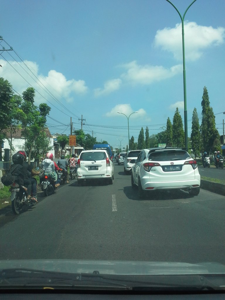 curvelover17's tweet photo. @e100ss purwodadi arah ke ngalam nggremet jaya https://t.co/neYVGOnAvU