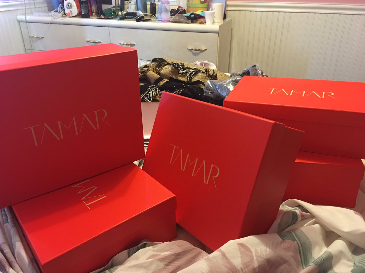 wifemompreneur's tweet photo. When you get your entire! TODAY IS MY DAY! Thank you for the awesome collection Tamar! @TamarBraxtonHer HBD TO ME!! https://t.co/VFJxWY5vsb