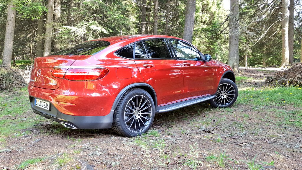 MatteoDiLallo's tweet photo. Nuova #MercedesBenz #GLC #Coupé: quando il fascino della Coupé incontra la funzionalità del #SUV! #SUVAttack #4Matic https://t.co/SUyadEOSI2