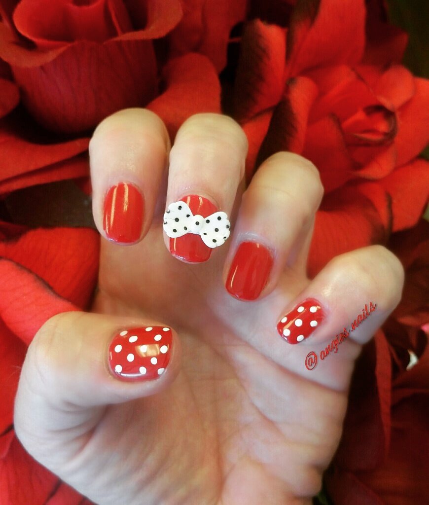 angies_nails's tweet photo. Everyone loves #rednails #bows #polkadots #red #gelnails #notd #hotnails #naildit #gel #cute #vanitynailbar ♡ https://t.co/w0RtXkcXoj