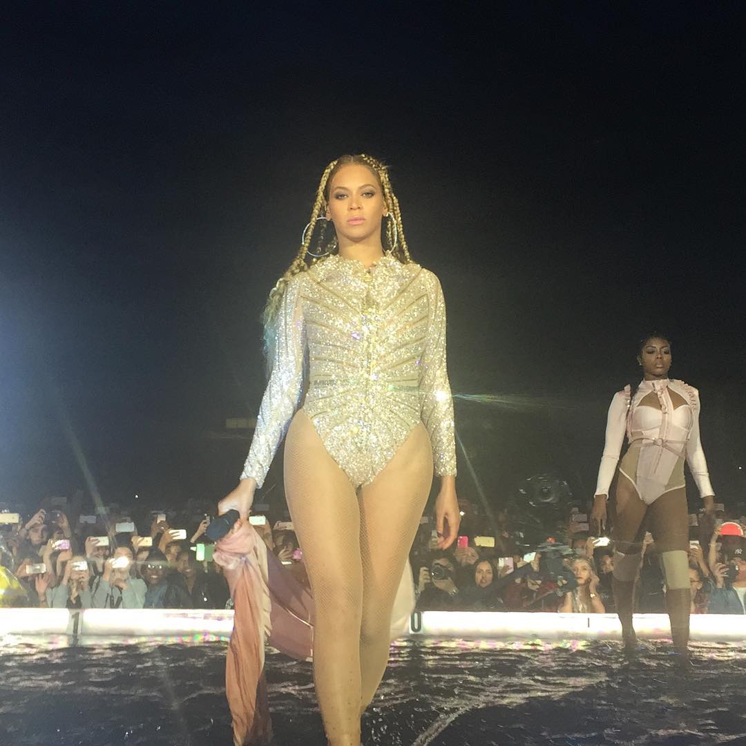 Beyoncé >> The Formation World Tour - Página 34 CmpEbmIXEAE9Pbz