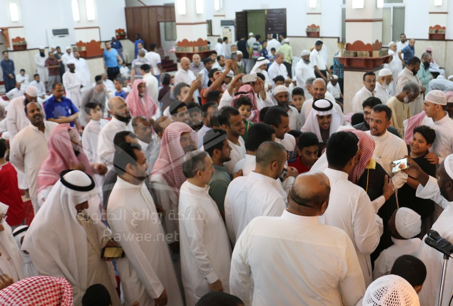 rawaenet's tweet photo. الصور تتحدث عن فرحة اهل جدة ب #عودة_الشيخ_هاني_الرفاعي وهو يبادلهم نفس الشعور ويفرح بلقاء محبيه
@hanialrefaicom https://t.co/pH1SbP2fME