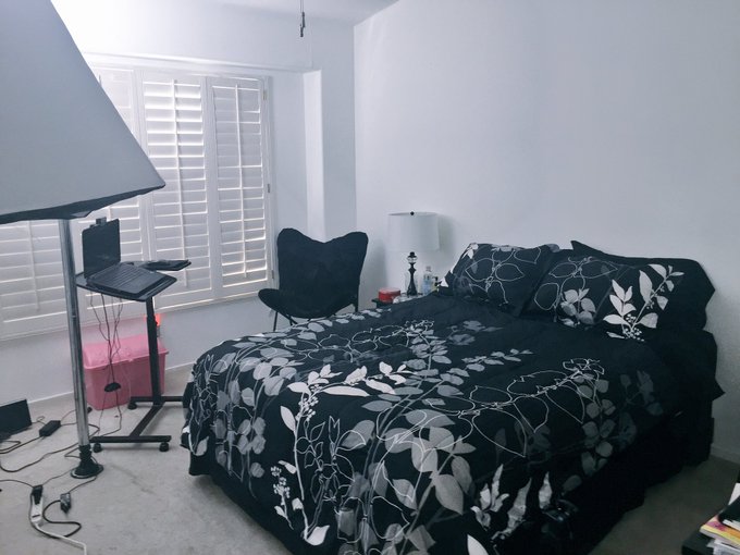 I fully fixed that dumb ceiling fan now. Strings are long again! Yay! Cam room is back to white ??☹️<a href="/tag/mvsales"class="tags"><span>#mvsales</span></a>