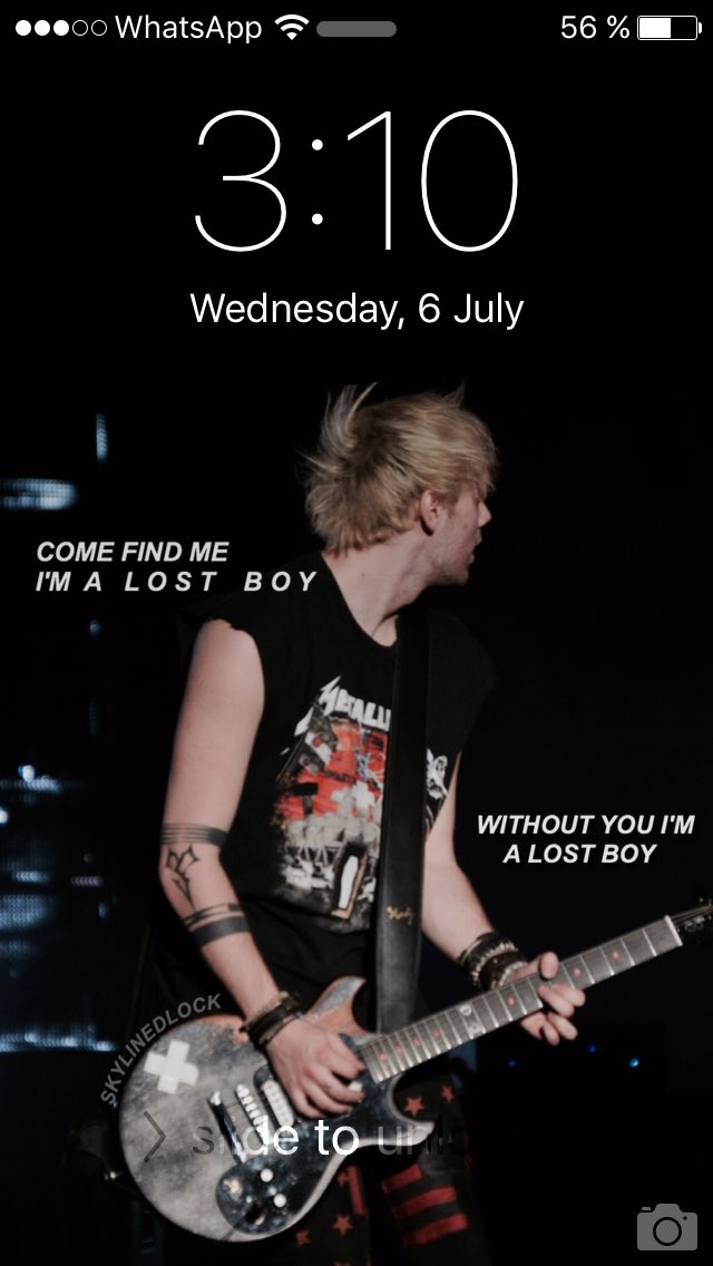 skylinedlock's tweet image. Michael Clifford 5sos LOST BOY 🌙 lockscreen 

Retweet if u want || Must Be following