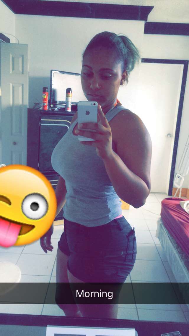 Lowkey_Boo's tweet photo. Snap:- a_mbiiee https://t.co/oaoqwA1qt1