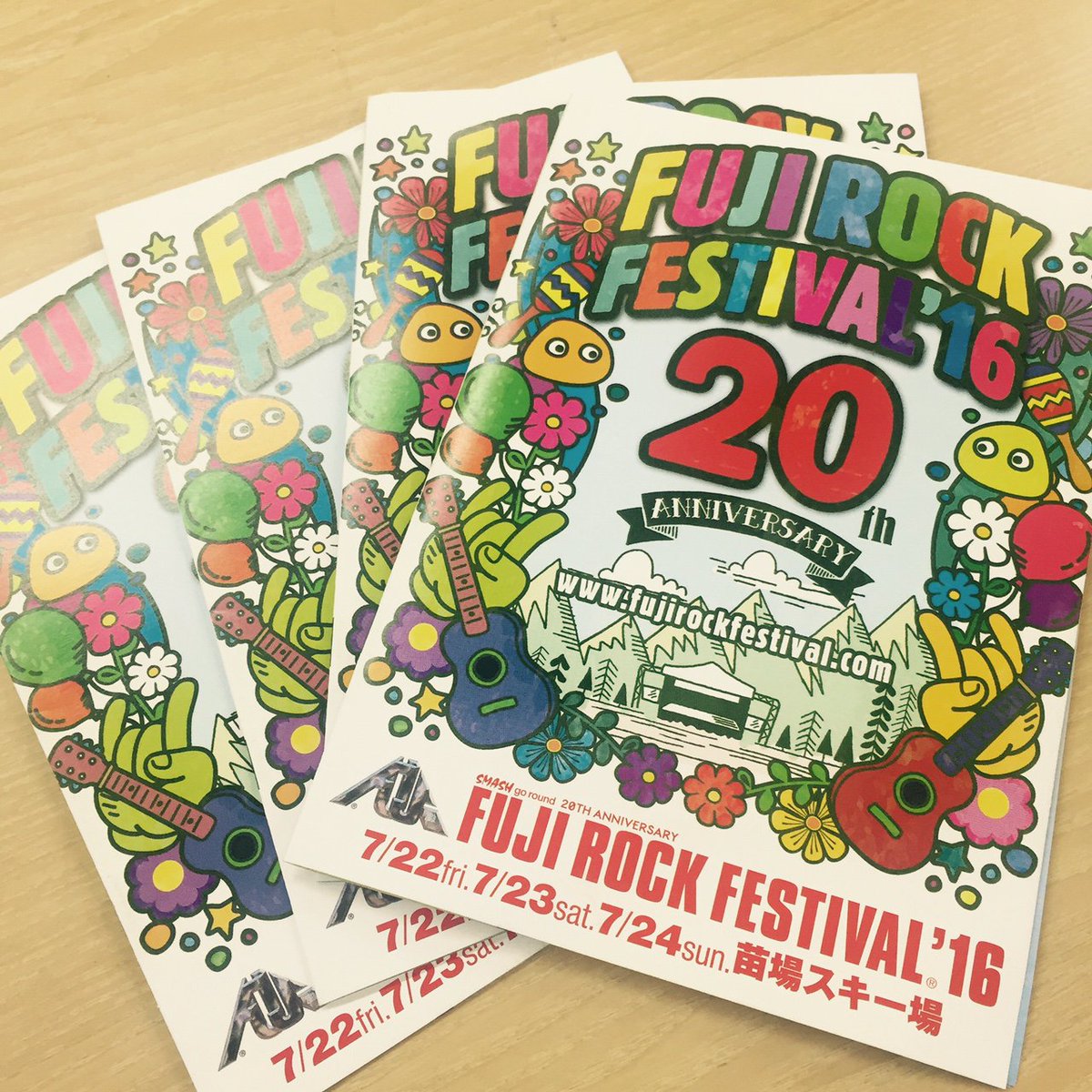 Fuji Rock Festival A Twitteren フジロック最終フライヤー到着 フジロックまで16日 タイムテーブル掲載の最終フライヤー完成 是非ゲットしてあれやこれや妄想しながら開催までも楽しんじゃいましょう T Co Af0tozx5tt Fujirock Fuji Rock Festival A Twitteren フジロック最終フライヤー到着 フジロックまで16日 タイムテーブル掲載の最終フライヤー完成 是非ゲットしてあれやこれや妄想しながら開催までも楽しんじゃいましょう T Co Af0tozx5tt Fujirock