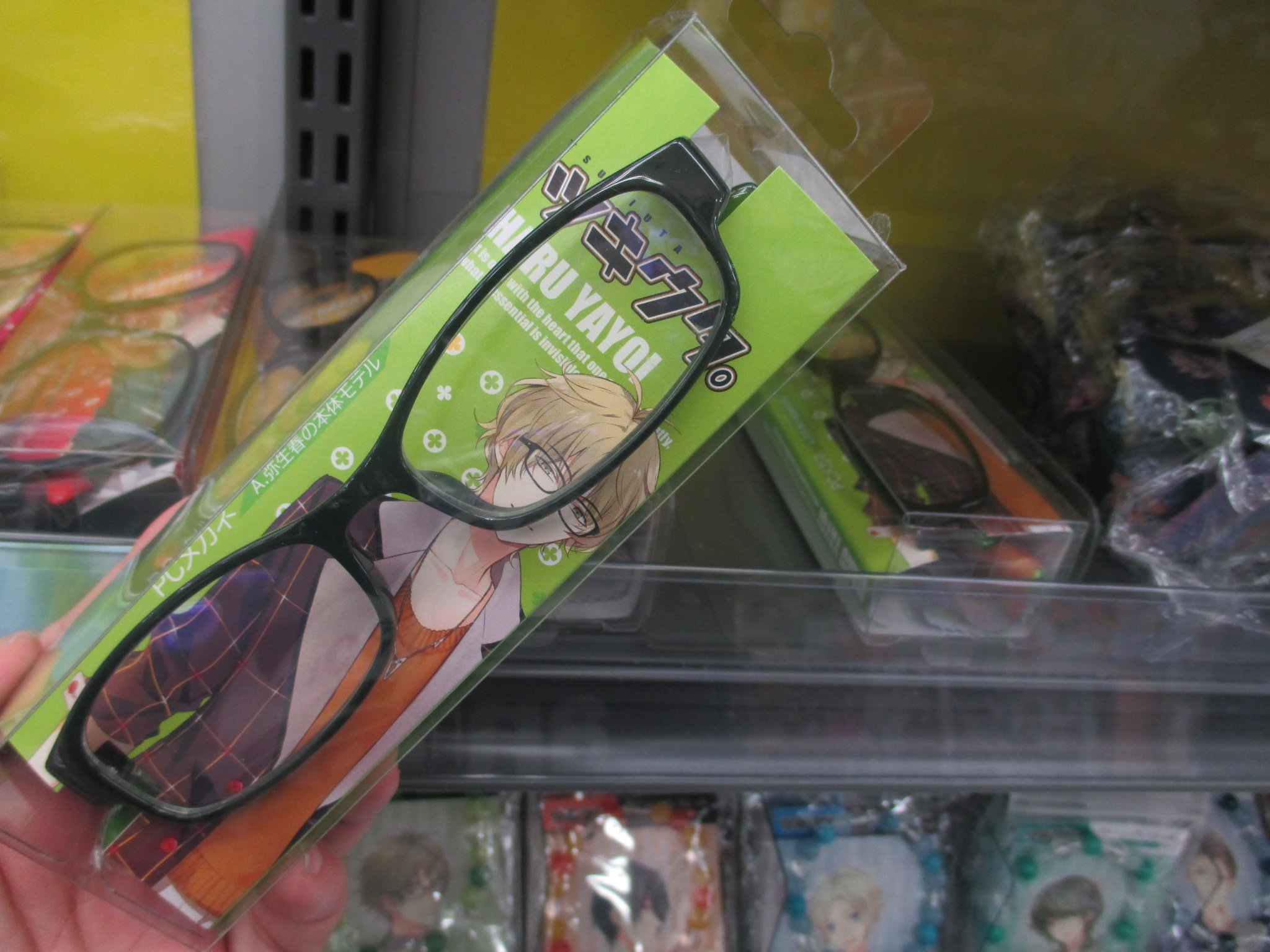 アニメイト新潟 10時から19時まで営業しております ツキウタ Pcメガネ 弥生春の本体モデル 販売中ですガタ 約17 5 13cmの春さんのクリーナークロス付きですガタ 春さんの本体モデルを大事に大事に守る メガネケース も販売していますガタ