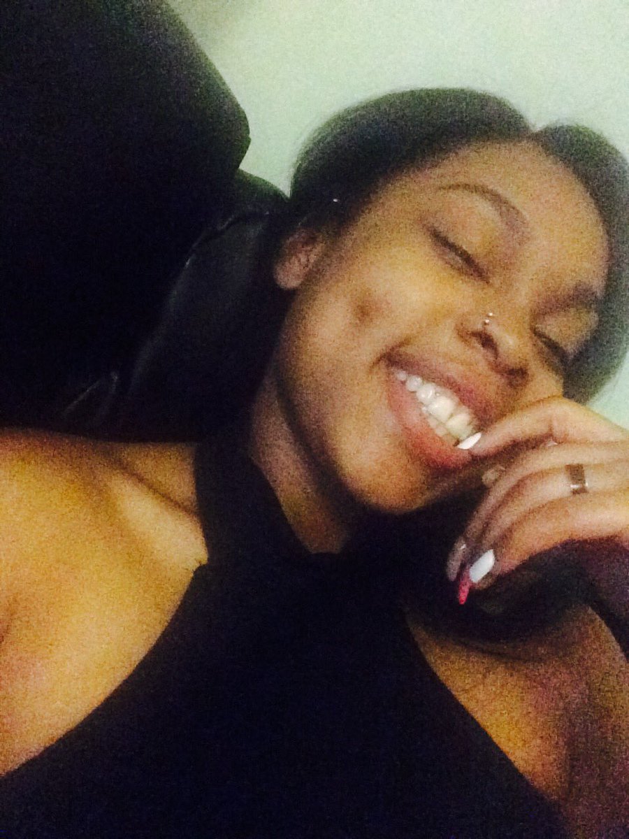 _jwhahir's tweet photo. Love my smile https://t.co/DXlu4c0IYF