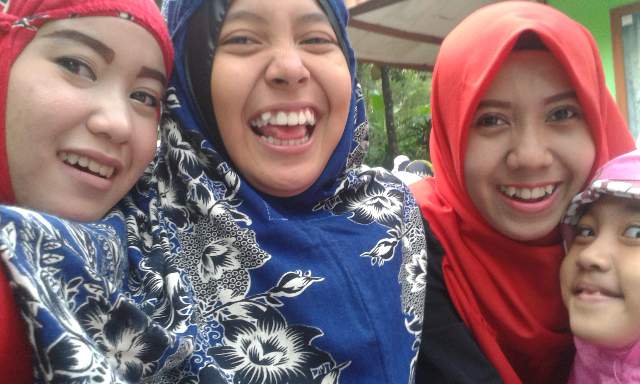 Perawan2 emak gua :v *kecualiygkecil