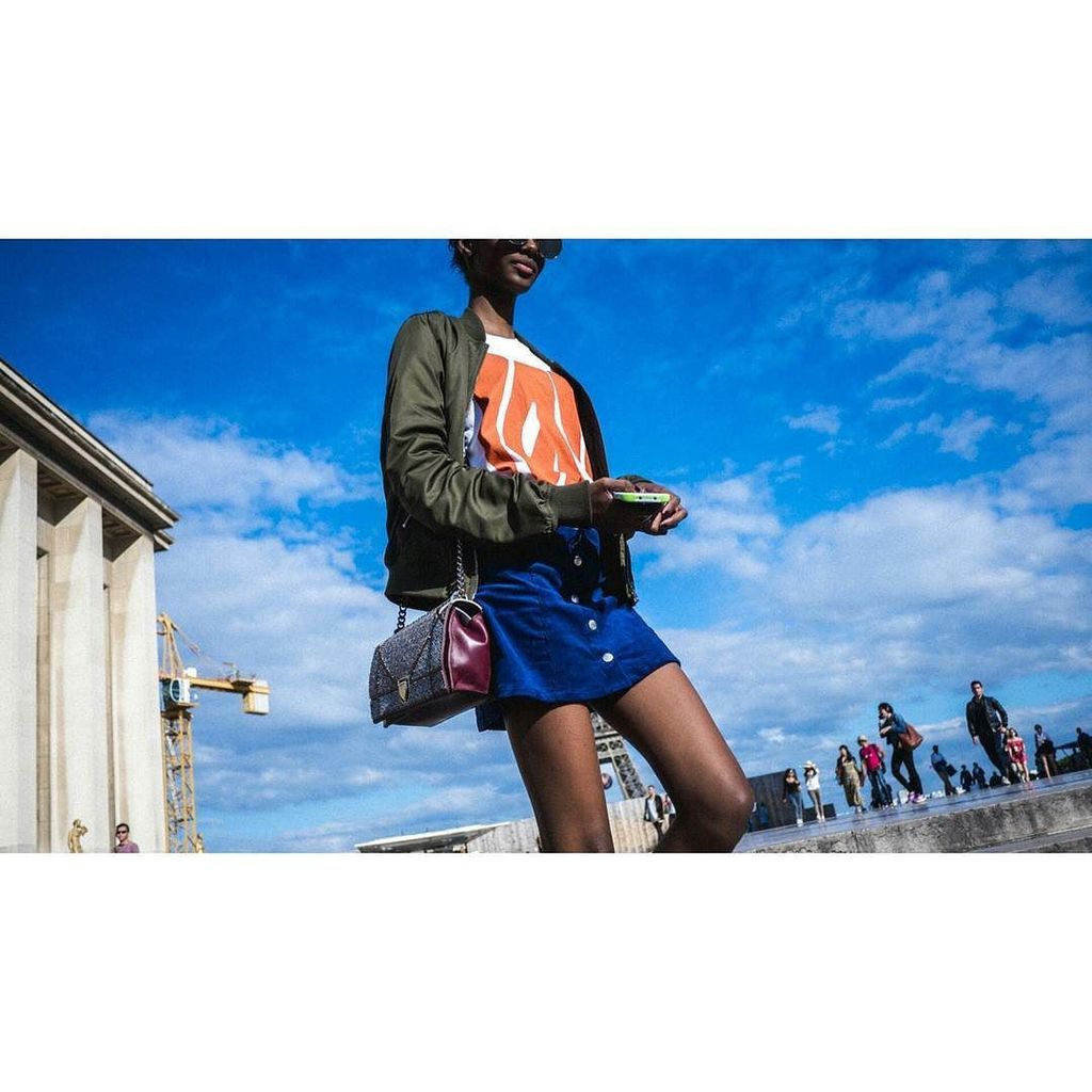 iammuc's tweet photo. Paris Haute Couture Fall16/17
#Paris #HauteCouture #Fall1617 #Streetstyle #ModelsOffDuty … https://t.co/KxCka56ooc https://t.co/9t6dfjm4C2