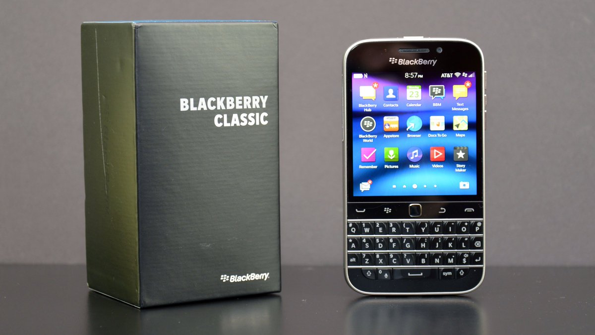BoxDroi's tweet photo. BlackBerry le dice adiós a su modelo ‘Classic’ https://t.co/oJwGA5k3Vj - Follow @UnionMovil https://t.co/0c3lcwgYmT