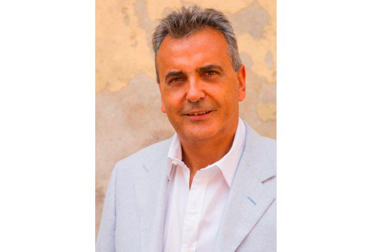 WineMeridian's tweet photo. #soavenextgeneration: Bruno Trentini, direttore generale di @CantinaDiSoave @SoaveWine
https://t.co/F7wzxXNhHl https://t.co/9ezoj4puVA