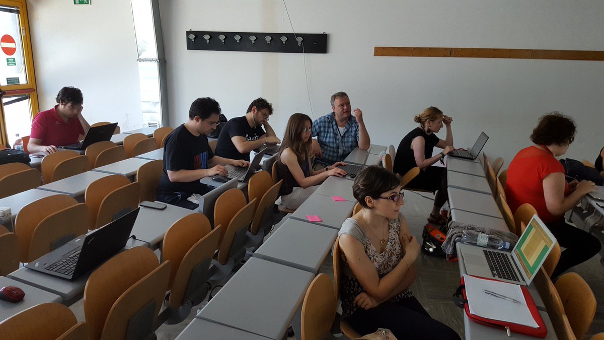 ei4africa's tweet photo. @SimonatBrunel and @brusisceddu start a discussion on the Error Correction of NGS Data use case #summerhackfest https://t.co/tqZJrBETgT