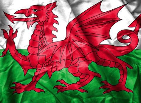 KM_newsroom's tweet photo. Ahead of tonight's #EURO2016 semi-final, here's a 10 step guide on pretending to be Welsh https://t.co/hoUYzeT6ri https://t.co/TYk1bLavKq