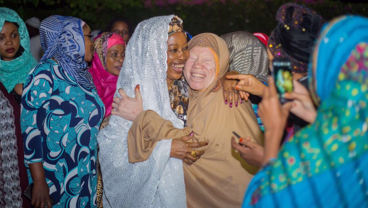 reginalowassatz's tweet photo. Pamoja na watoto tulikua na kina dada na mama wenzangu kutoka maeneo mbalimbali ya DSM, kushiriki na wanetu futari https://t.co/2Xk3NzTTC7