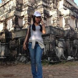 monyneathkan tweet picture