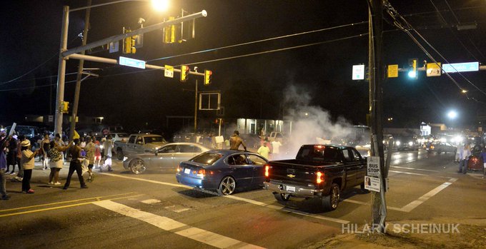 Bild auf Twitter anzeigen Bild auf Twitter anzeigen