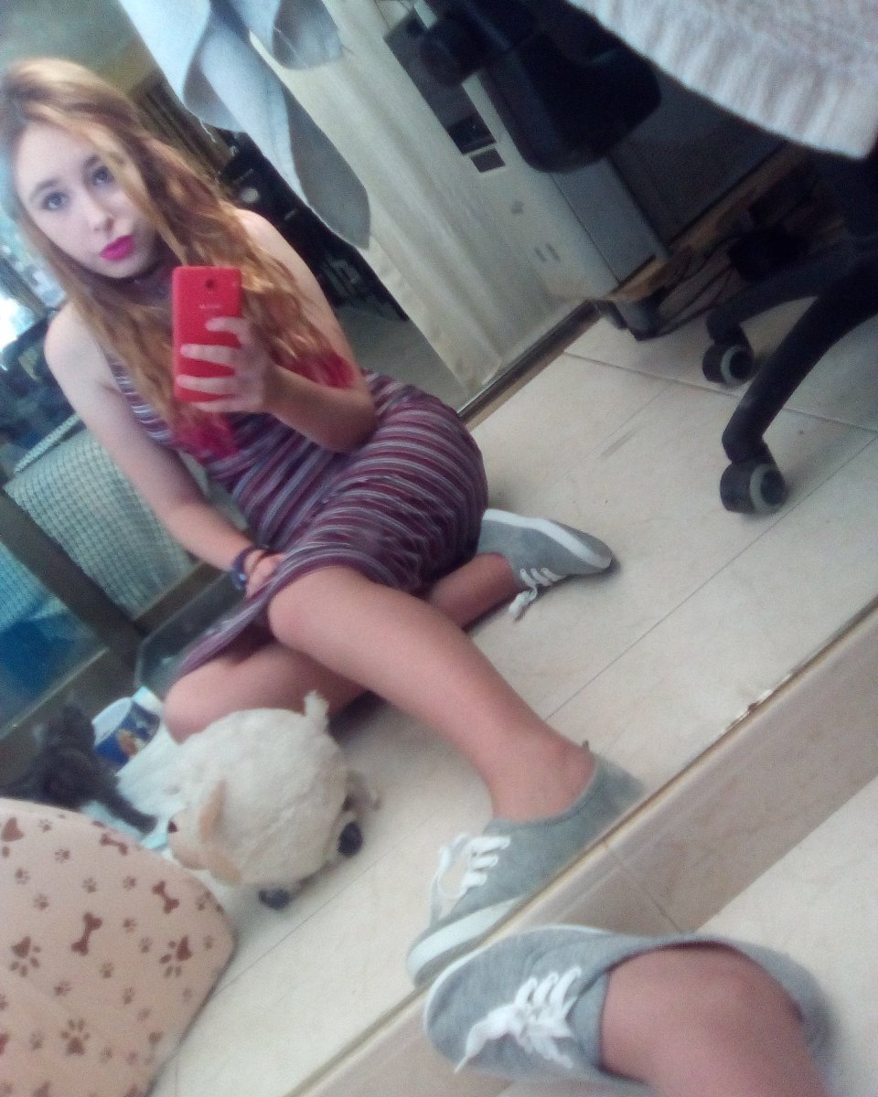 Kat_Model_'s tweet image. Not everything is what it seems #directioner #followme #love #girl #model #modelo #losangels #blonde