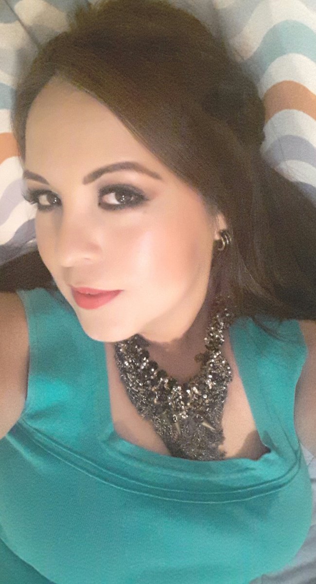 anaid_mb's tweet photo. Enamorada de la vida...!! 😎😎😎 https://t.co/o9mQl4OWj9