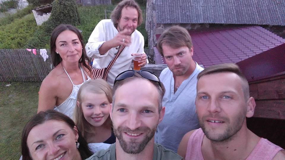 Dalies arī Tu ar savām koncerta fotogrāfijām!