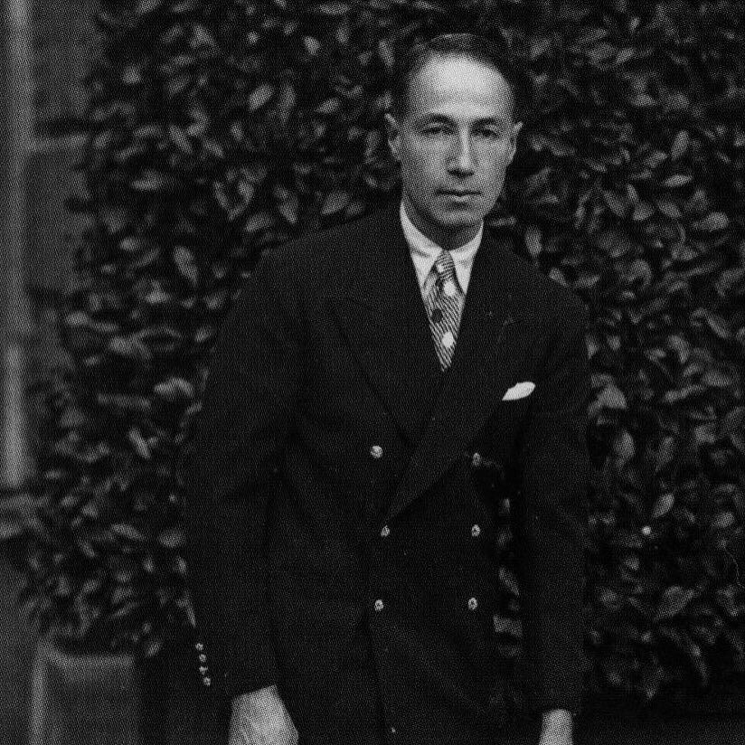 Charmed life the phenomenal world of philip sassoon