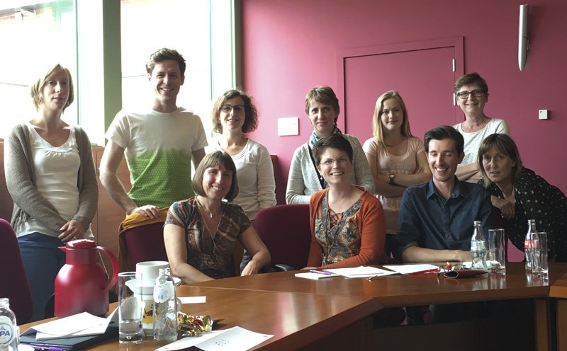 Boeiende opleiding <a href="/Bobbulcaen/">bob bulcaen</a> over nieuwe #Nazareth-website. Nu #enquête op nazareth.be