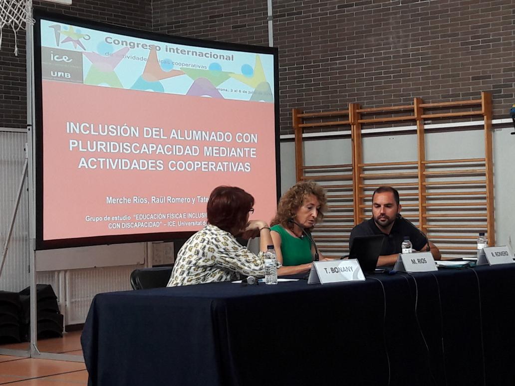 albarenom's tweet photo. #CongresAFC apunt de començar Raúl Romero:inclusión del alumnado con pluridiscapacidad con actividades cooperativas https://t.co/nEhJKpBYgR