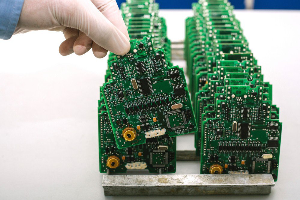 MouserElecEU's tweet photo. How to turn your electronics project into a sellable product https://t.co/cus5crcnAY #makers https://t.co/P72rx3nOb3