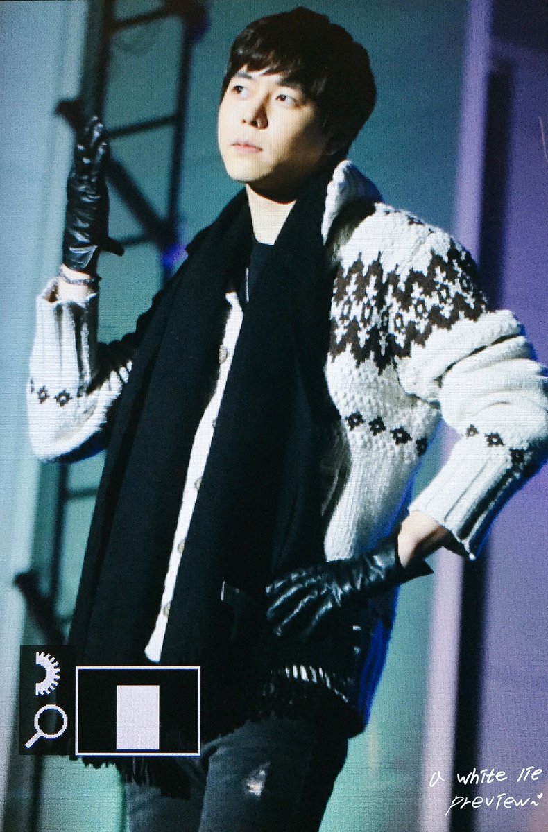 160702 팬미프리뷰 #히스토리 #나도균 
<a href="/_nadokyun/">나도균</a>