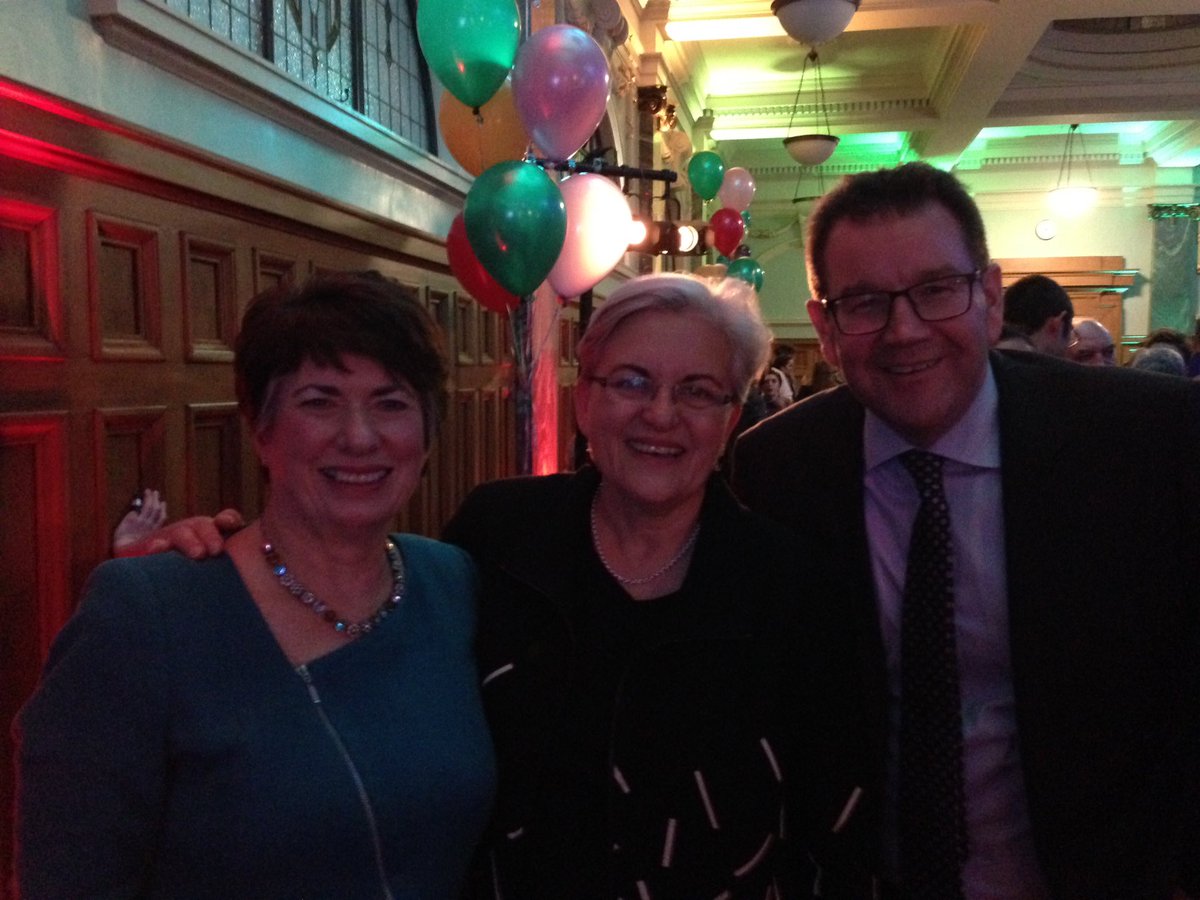 KathrynStreetNZ's tweet photo. Three Parliamentary "generations" of human rights campaigners #FranWilde @MaryanStreetNZ & @grantrobertson1 #HLR30 https://t.co/TyiGlYAi4g