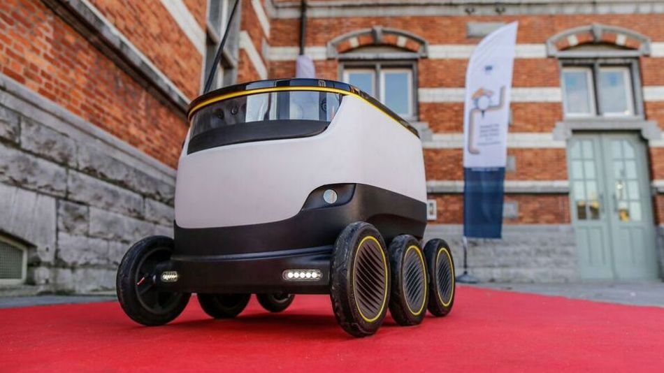mashable's tweet image. Self-driving robots to start delivering packages in the UK and Germany on.mash.to/29pIP6l