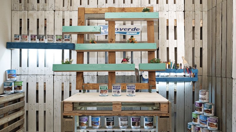 ModenaNews's tweet photo. Hai un'anima da tuttofare? Crea una fioriera in #legno per il #giardino! #pallet #faidate https://t.co/ZQtjqasPsk https://t.co/vSWE9OpQI4