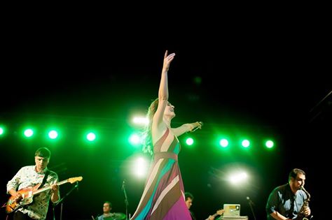 imambaildiband's tweet photo. Ένα μεγάλο ευχαριστώ για μια υπέροχη έναρξη καλοκαιρινής περιοδείας! photo credits Elias Joidos! https://t.co/ec8SbkJRTG