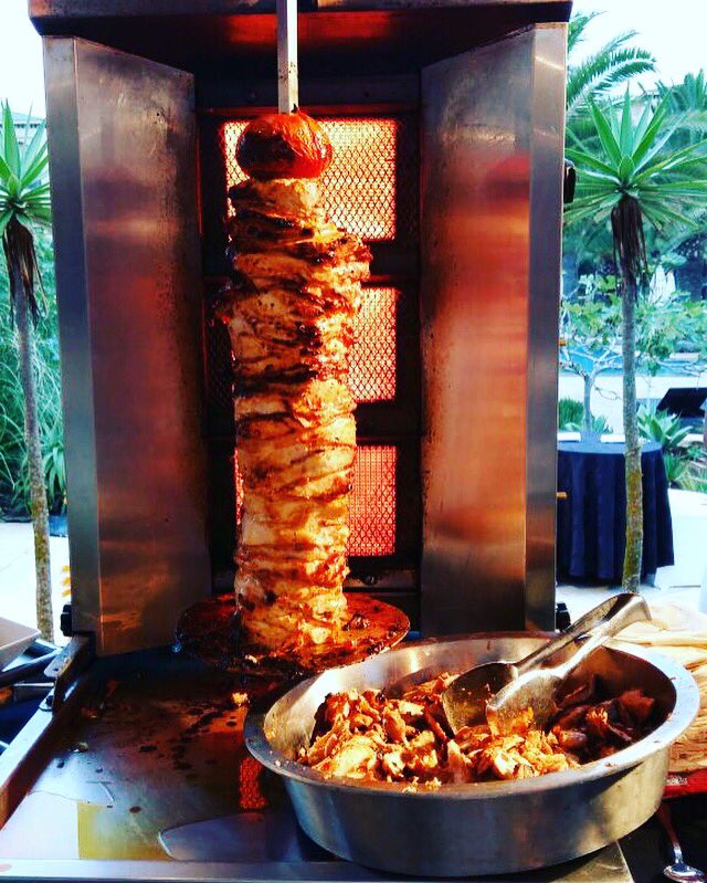 #classic #shawarma #eidmubarak #mazagan #MorrocoWithAirFrance #deliciousfood @AirFranceIN <a href="/MazaganResort/">Mazagan Beach & Golf Resort</a>