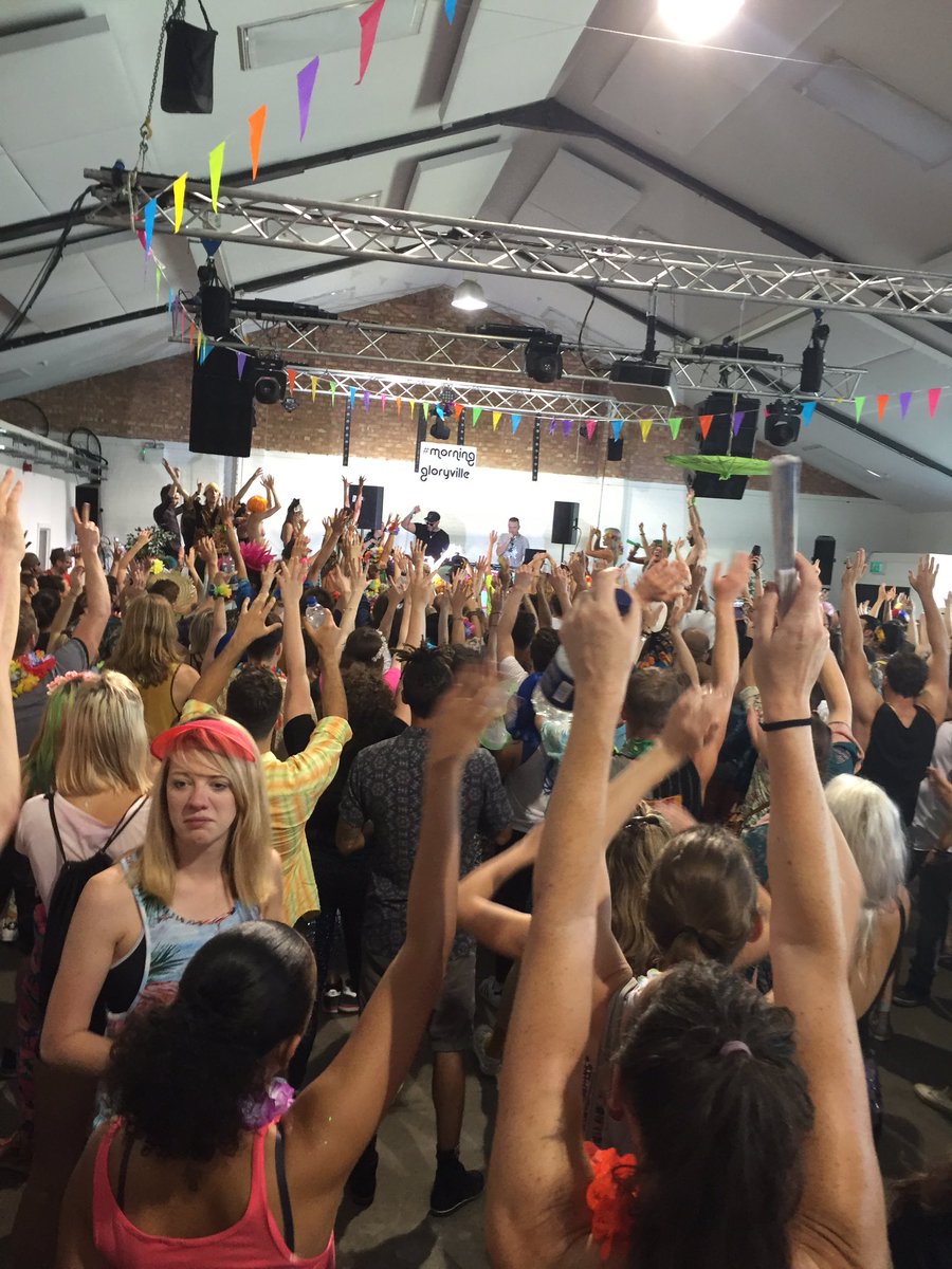 theblondefish's tweet image. @theblondefish #morninggloryville #passingcloudsforever