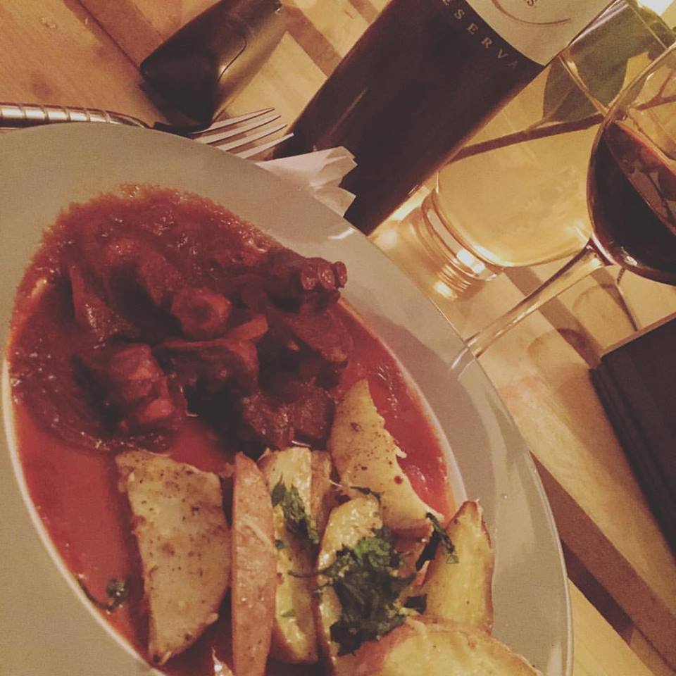 Pulpo Iberico al Merlot + Papas cítricas.