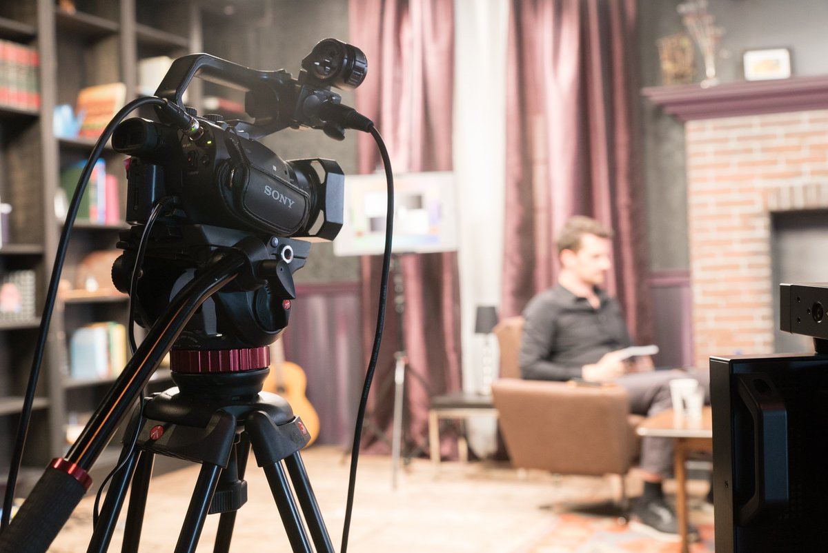 sonyproeurope's tweet photo. #MusicVideoTips - "Now you can have proper slow motion and it helps a lot" @NinoLeitner: https://t.co/FFDsgnMBZQ https://t.co/QDMw8d3d2x
