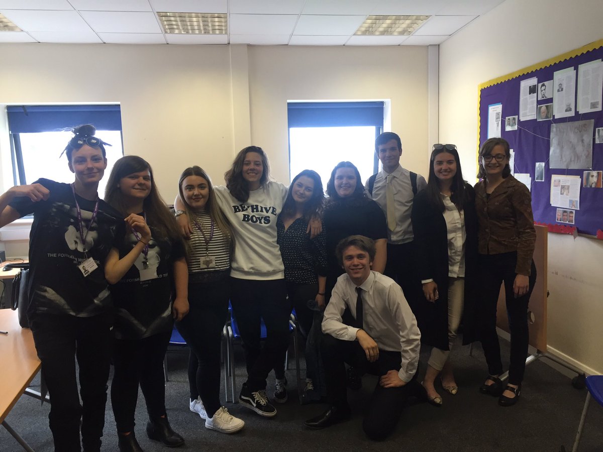 LawCHS1's tweet photo. Well done to all of the Year 12 Law students. Another successful mock trial ⚖ https://t.co/WlS5rDBSHY