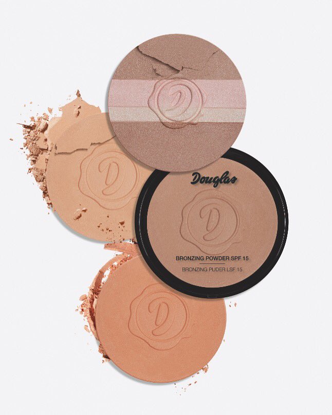 Yazın bronz görünümümüze ışıltı katmak için ihtiyacımız olan tek şey #DouglasMakeUp bronzer!