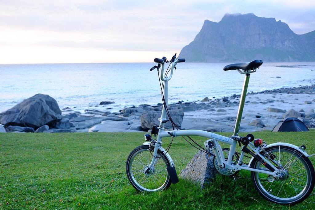 boxbike's tweet photo. Arrived on the Lofoten Islands, Norway and fell in love in seconds! Words fail us... #BoxbikeTourScandinavia #waiti… https://t.co/FveyP1xSiG