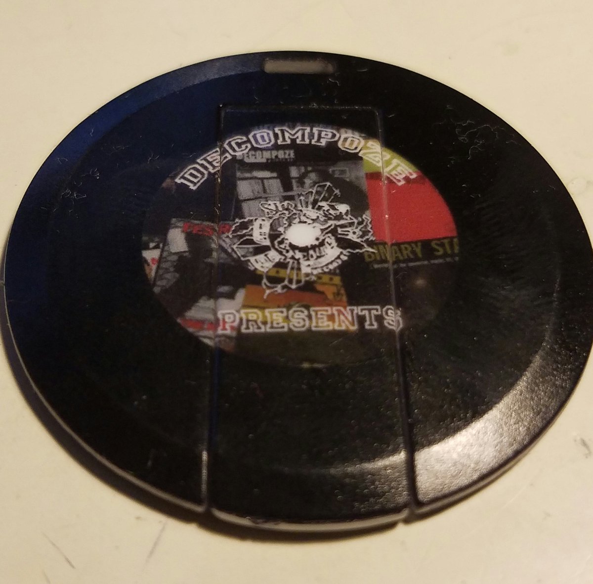 thhmuseum's tweet photo. #UHHM collects & preserves #hiphop #artifacts incl #Vinyl, CDs, cassettes & now #USB circle flash drives #Decompoze https://t.co/8QvaZOZ0bY