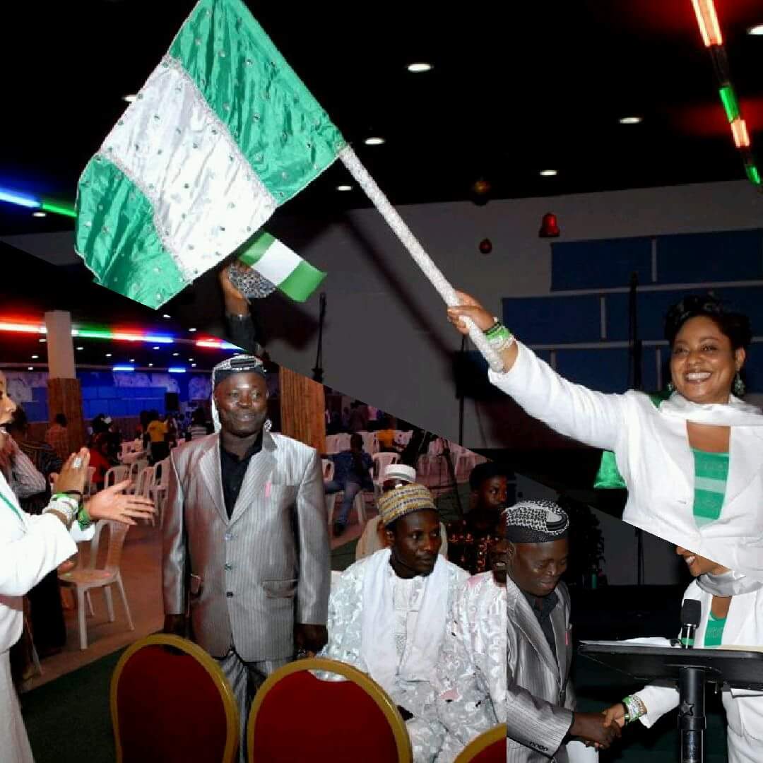 PFANNGR's tweet photo. Barka D'SALLAH 2 our Muslim brothers &amp;sisters!Peace over Nigeria!On one Nigeria Under God I stand.Happy Eid El Fitri https://t.co/S79GKzaf09