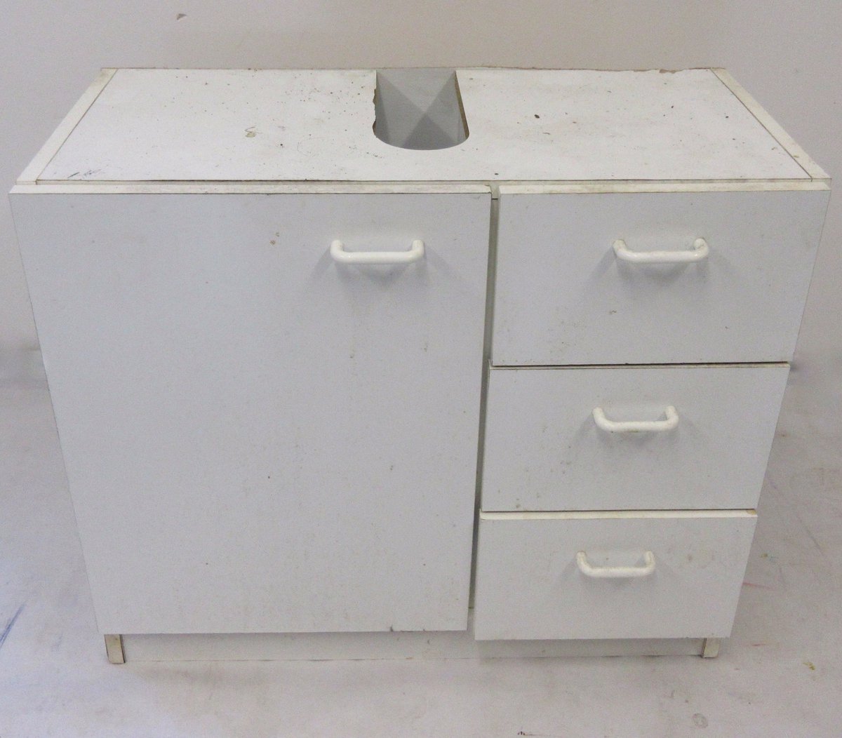 B2Nupcycling's tweet photo. From the Bathroom cabinet to the Bedroom unit.. #Newcastlewest #upcycle #Furniture https://t.co/ixM3E7Sv9Y