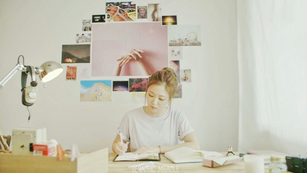 serapic_miracle's tweet photo. JMIN X 심은지 집 앞에서 MV TEASER REDVELVET YERI CAP EDIT 3P

https://t.co/g1Kbwyq1Jy

#JMIN #심은지 #REDVELVET #YERI #집앞에서 https://t.co/zzH6yJzlyL