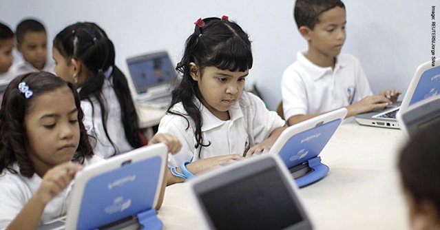 SilviaJablonski's tweet photo. Digitizing #education will lead to further #innovation #socialinclusion and #jobcreation https://t.co/BFW6mYm7KD https://t.co/Sj1N4dikKP