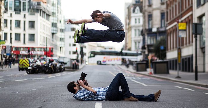 KeblogIT's tweet image. #MovingCities, una serie fotografica sulla #danza per le strade del mondo #JevanChowdhury: bit.ly/29nuJ4D