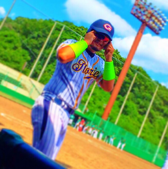 石川草太 176cm90㌔ 左投左打 内野手

グローリーズの監督!!
監督としても、打者としてもチームの舵をとる選手!

打つ方では、超重量クリンナップの３番を勤め、パワー、ミート、勝負強さを兼ね揃う、左の大砲。